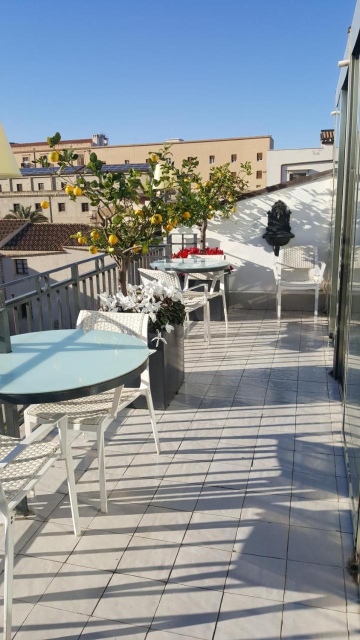 Hotel Porta Felice & Spa Палермо Екстер'єр фото